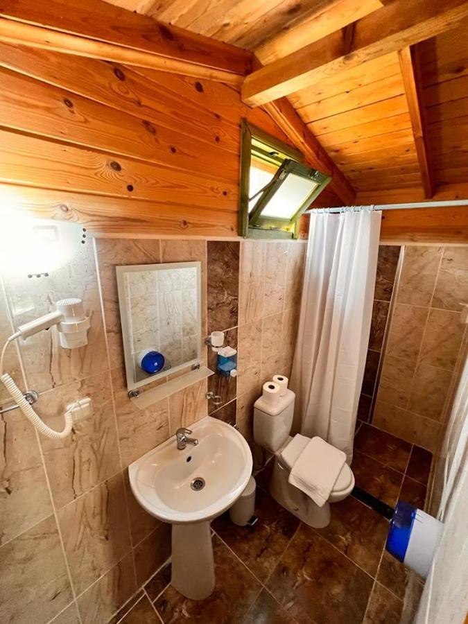 Ata Bungalow Bed and Breakfast Kaş Exteriör bild